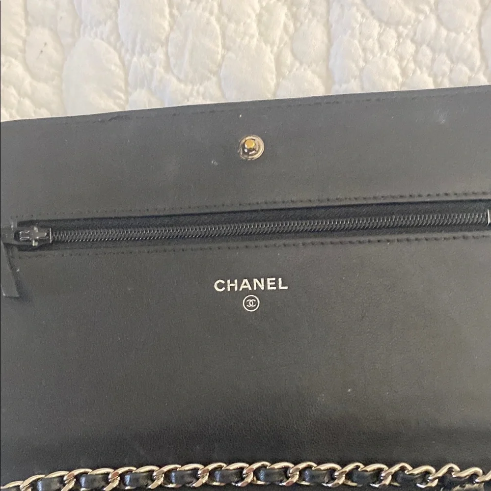 Chic Black Quilted Chain Bag - Picture 7 of 10